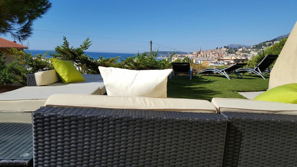 Cap au Sud,Vue panoramique mer,piscine Menton Eksteriør bilde