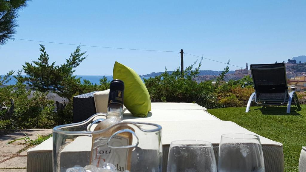 Cap au Sud,Vue panoramique mer,piscine Menton Eksteriør bilde