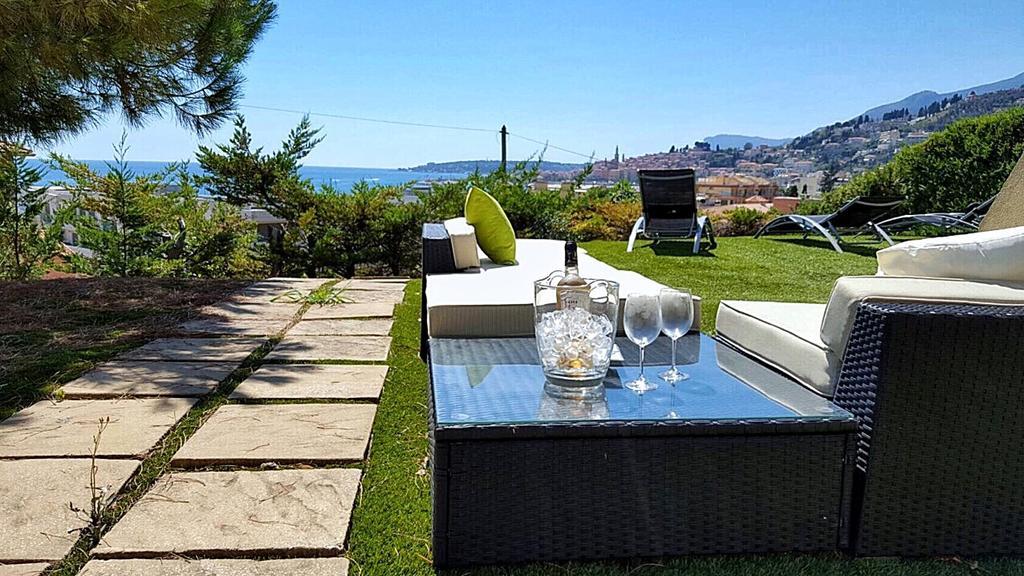Cap au Sud,Vue panoramique mer,piscine Menton Eksteriør bilde
